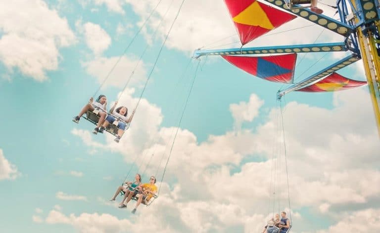 Comment bien utiliser le format Carrousel sur les réseaux sociaux ?
